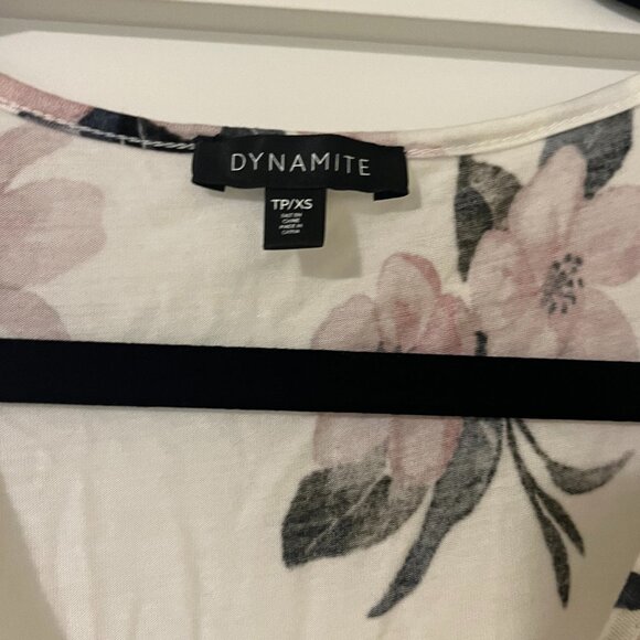 Dynamite Floral Tank Top - Picture 4 of 4